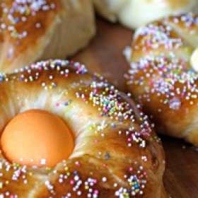 Κουλούρα λαμπριάτικη Πασχαλινή - Easter bread - συνταγές μαγειρικής 