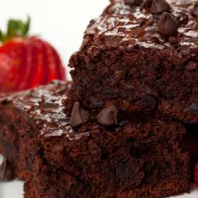 Brownies με μαύρη σοκολάτα - συνταγές ζαχαροπλαστικής - σοκολάτα - γλυκά