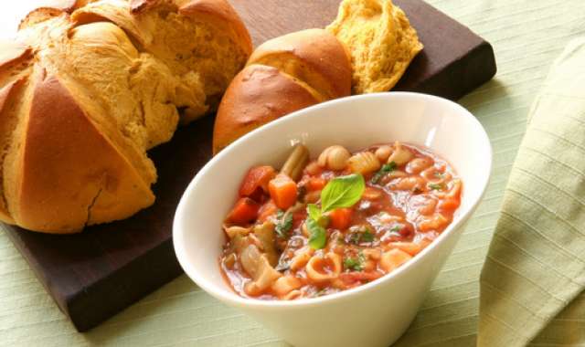 Ντοματόσουπα με κριθαράκι - συνταγές μαγερικής - www.sidages.gr