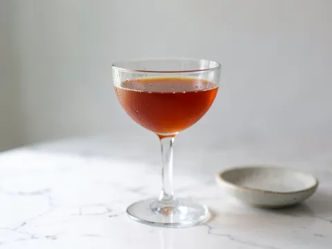 Κοκτέιλ BOMBAY COCKTAIL