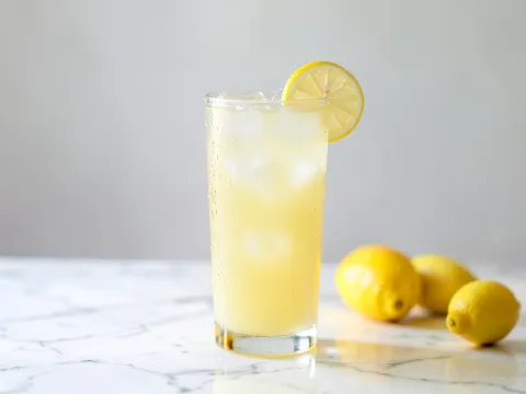 Κοκτέιλ BOURBON COBBLER