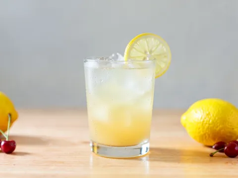 Κοκτέιλ BRANDY CRUSTA COCKTAIL