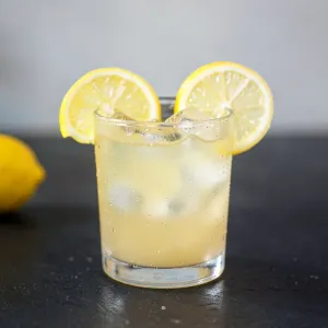 Κοκτέιλ Amaretto sour